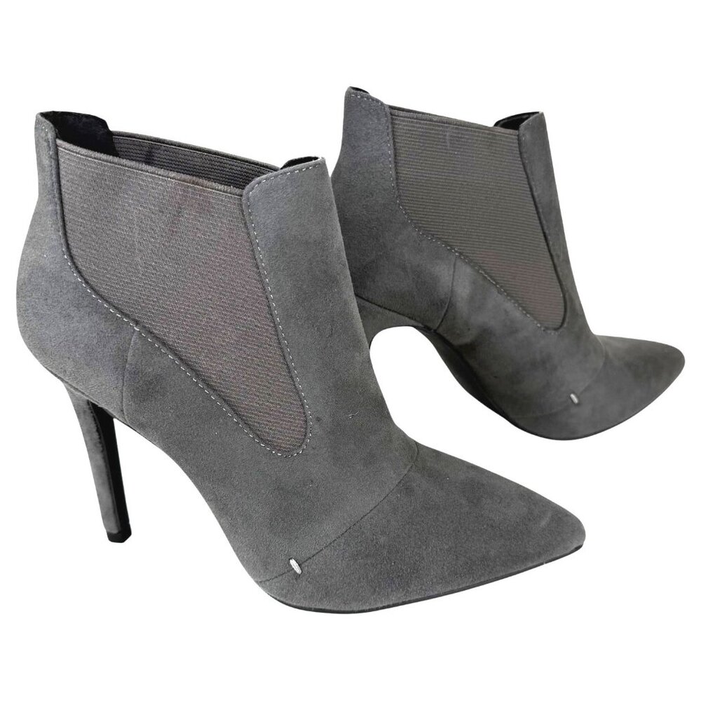 Women H By Halston Regina Gray Pull On Stiletto Heel Ankle Bootie Size 5.5 Suede